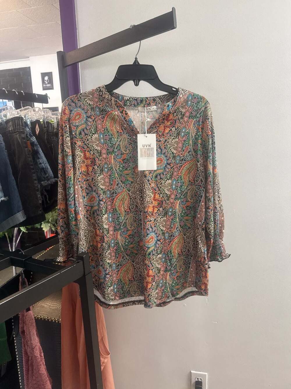 UVN Women's Boho Paisley Print V-Neck Tunic Blouse with Smocked Cuffs